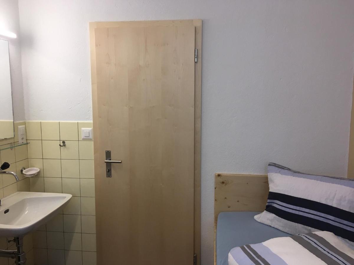 Pensiun Lischana Sent Eksteriør billede